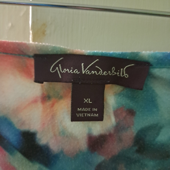 Gloria Vanderbilt Tank Top - Picture 11 of 14